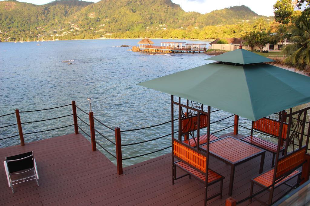 Surfers Cove Apartments Bel Ombre Dış mekan fotoğraf